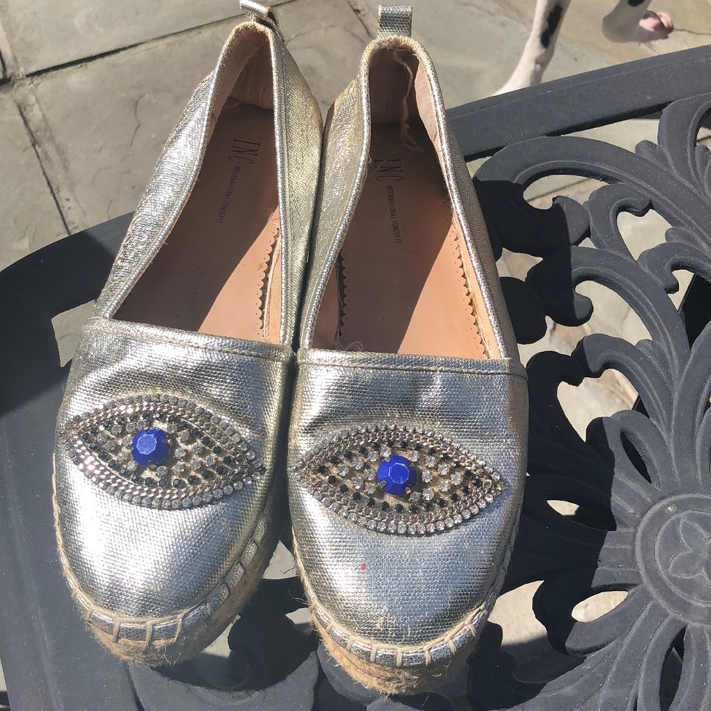 INC Eye shoes